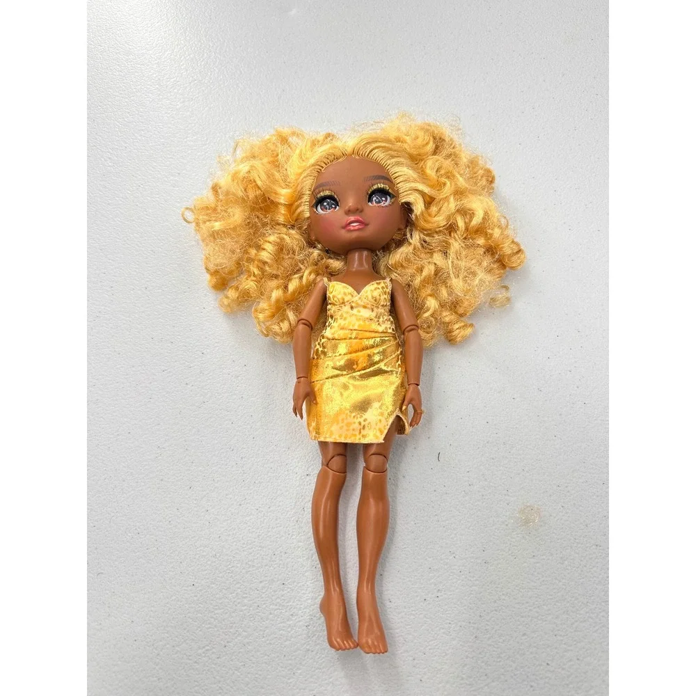Rainbow High Melina Luxe Fashion Doll 11in Gold Curly Hair MGA Kids Toy 2022